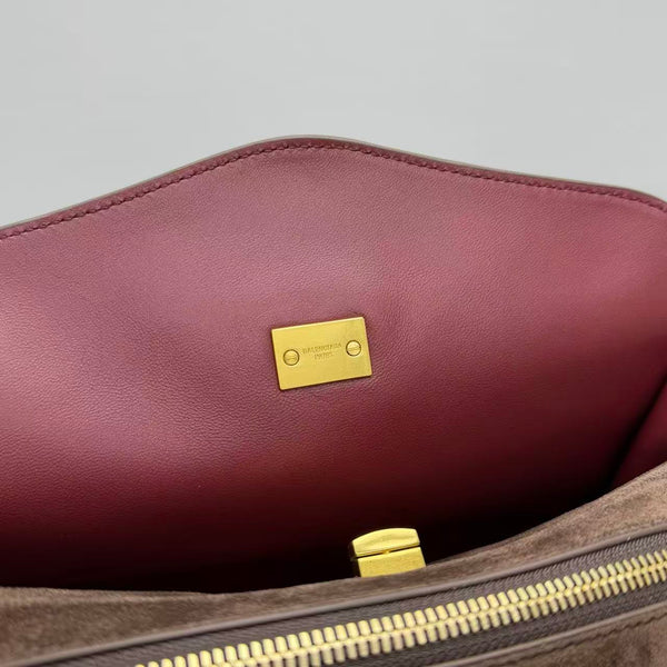 BG Le 7 Shoulder Bag Coffee Suede