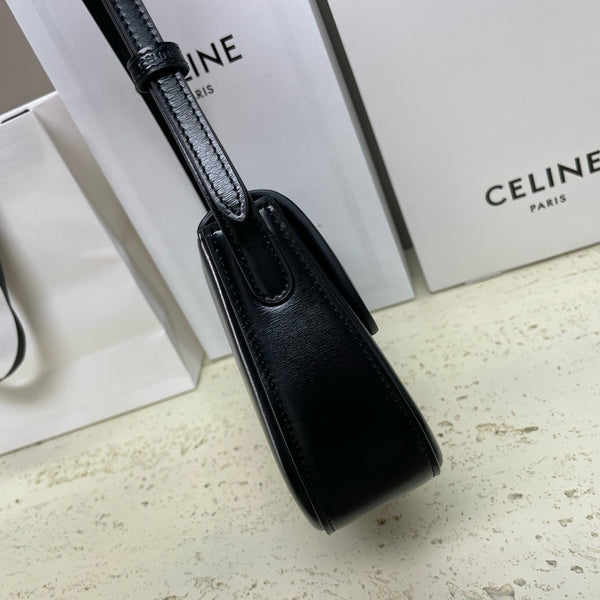 CE LOLA 28cm Medium Black Glossy Calfskin