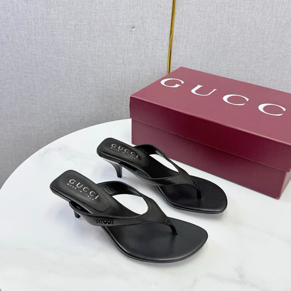 GG Vittoria Thong Sandals Black Cowhide