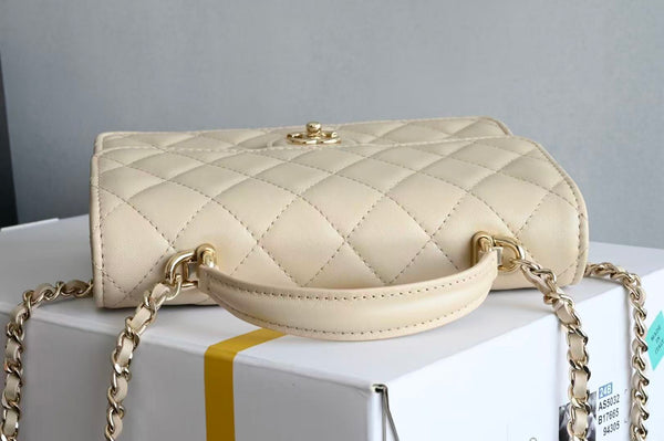 PETIT SAC À RABAT 24CM ANSE SUPÉRIEURE EN AGNEAU LIME MÉTALLERIE DORÉE