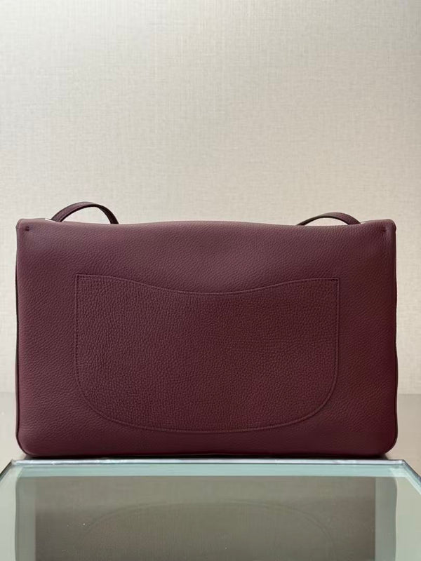 Chanel 2026 Maxi Flap Bag 38.5cm Dark Burgundy Calfskin Gold Hardware
