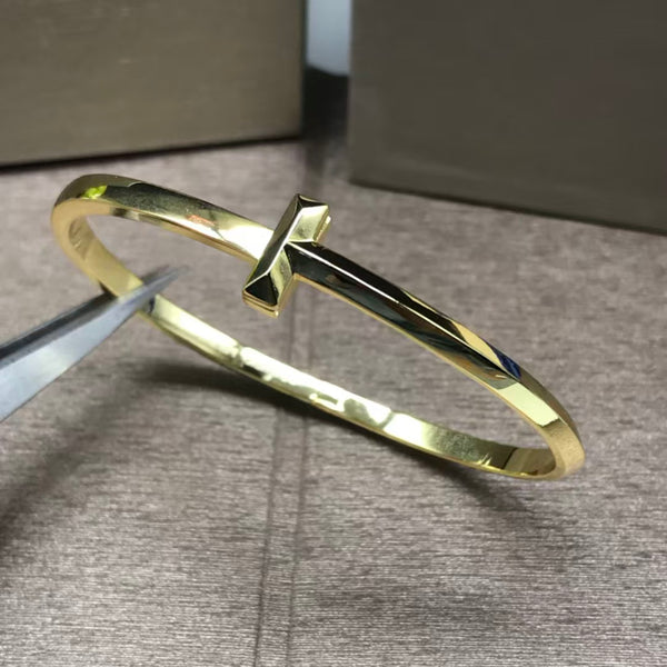 BRACCIALE T1 CON CERNIERA LARGA E PAVE' DI DIAMANTI