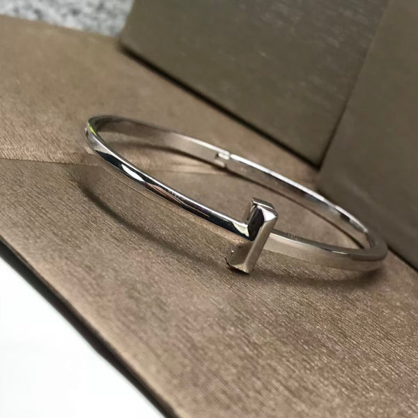 BRACCIALE T1 CON CERNIERA LARGA E PAVE' DI DIAMANTI