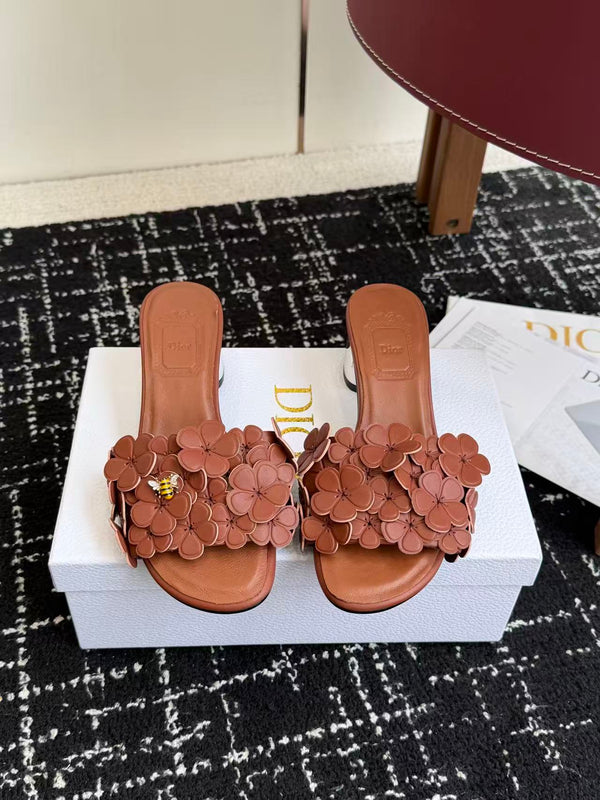 CD Bloom Mules 4.5CM Brown Leather Flowers Bee Accent 966854
