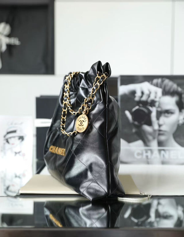 Cc Hobo Bag 22 Black 39cm Calfskin Gold Hardware
