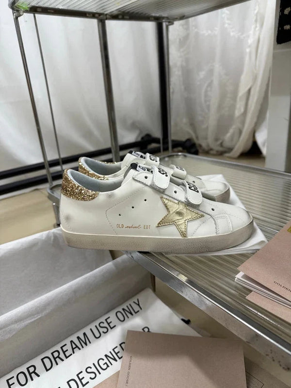 Golden Goose 2026 Old School With Gold Star Laminated Leather