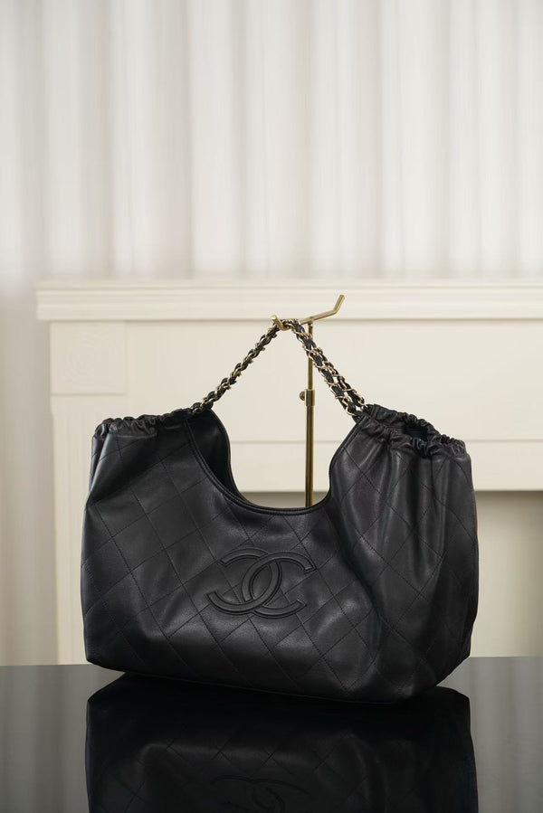 CC Quilted Large Tote Bag 43cm Black Cowhide Leather