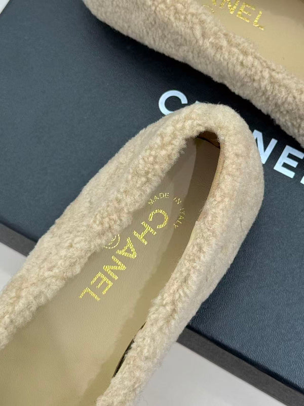 CC 26ss Ballet Flats Beige Brown Shearling