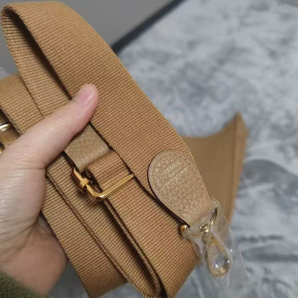 HM Evelyne III 23cm Brown Togo Gold Hardware
