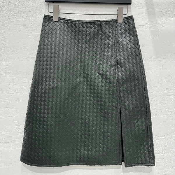 BV 26ss Skirt in Dark Green Lambskin