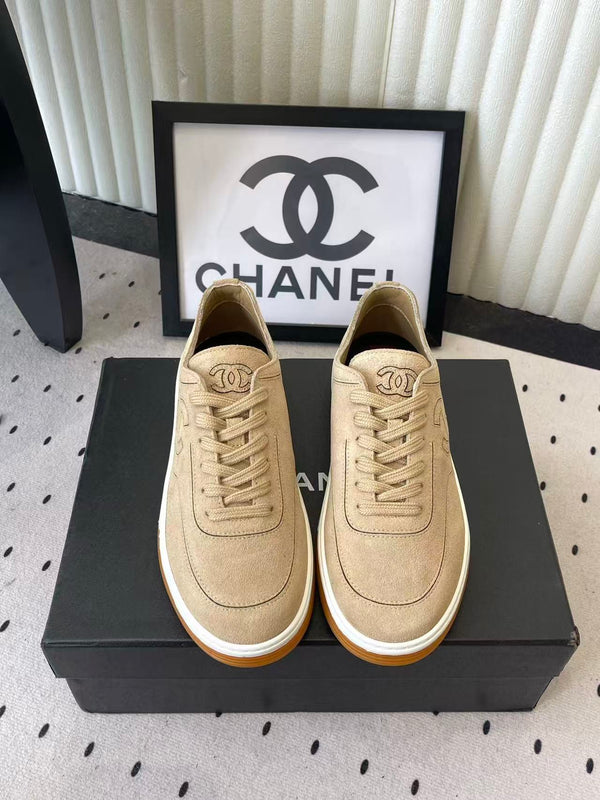 CC 26FW Sneakers Beige Suede