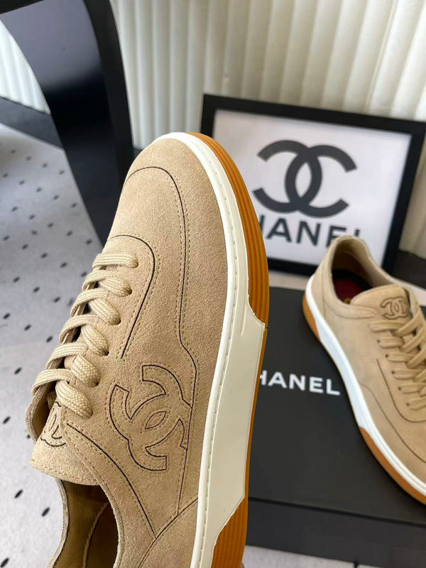 CC 26FW Sneakers Beige Suede