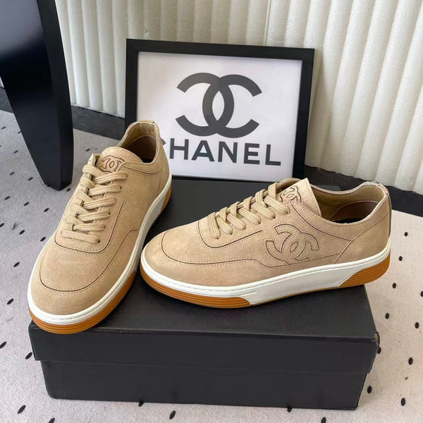 CC 26FW Sneakers Beige Suede