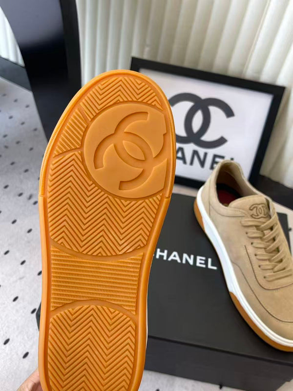 CC 26FW Sneakers Beige Suede