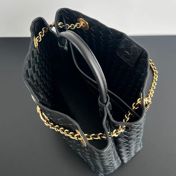 BV MEDIUM ANDIAMO 32CM BLACK LAMBSKIN