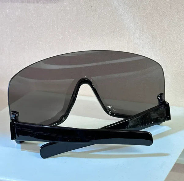 Gucci 2026 Shield Sunglasses GG1631S