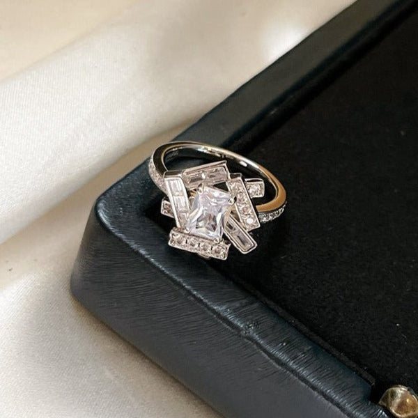 ANELLO CON DIAMANTI IN ARGENTO THREADS