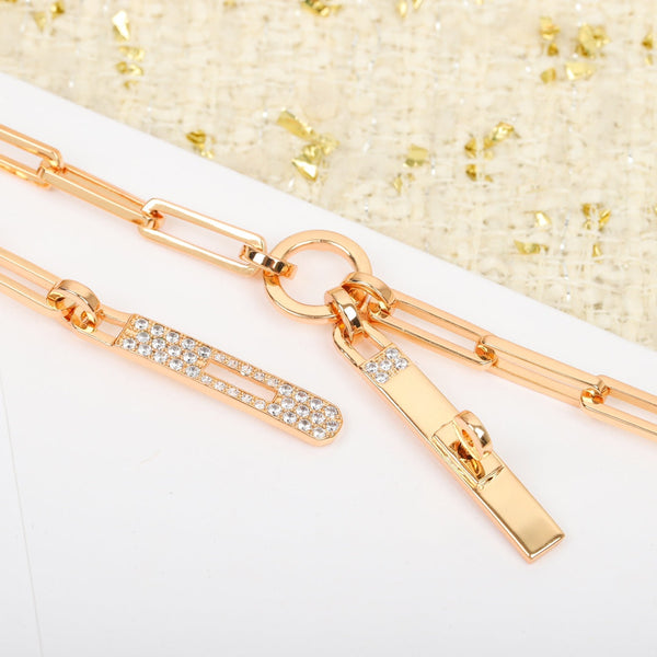 COLLANA IN ORO ROSA CON DIAMANTI E CATENA HM KELLY
