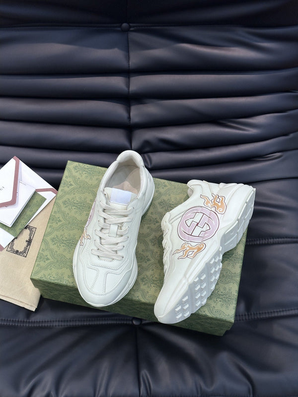 GG RHYTON LEATHER SNEAKERS WITH PINK LOGO