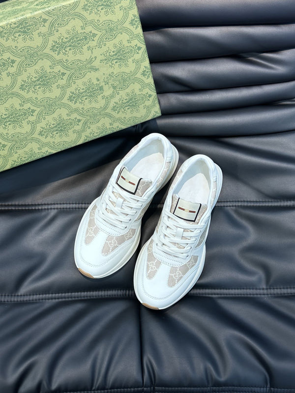 SCARPE DA SNEAKER GG RETRO RHYTON ROSA BIANCHE