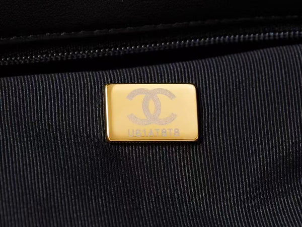 Borsa Kelly Mini trapuntata CC in velluto nero
