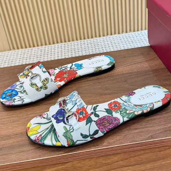 GC 25 Floral Slide Sandal with Horsebit White and Multicolor Canvas