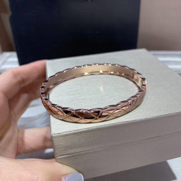 BRACCIALE CRUSH TRAPUNTATO IN ORO ROSA