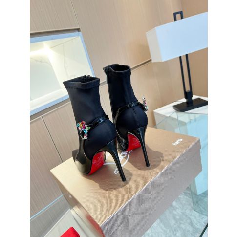 CL Jessie Booty Joli 100 mm Patent Satin Crystal Embellished Black