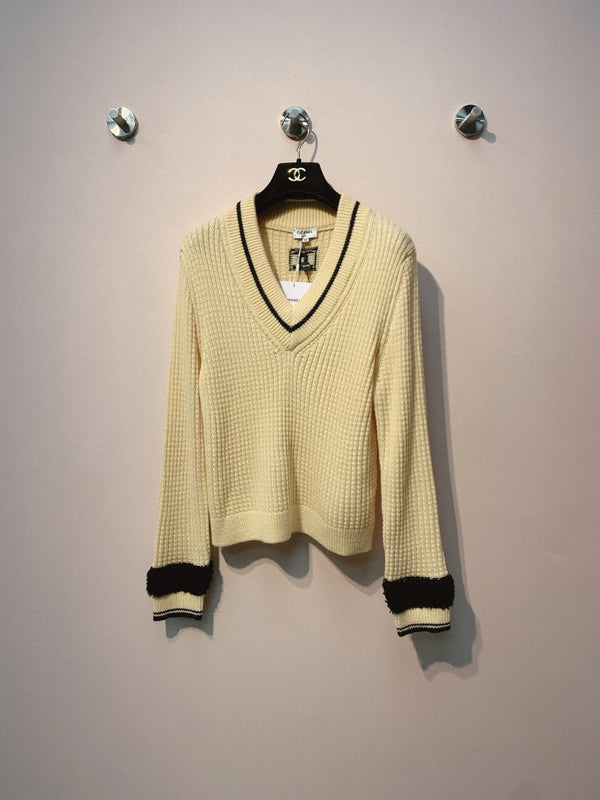 Pull en laine col en V Chanel 25 317939