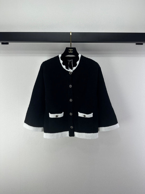 Chanel 2025 Gilet Col Rond Dentelle Noir Blanc Laine 325690