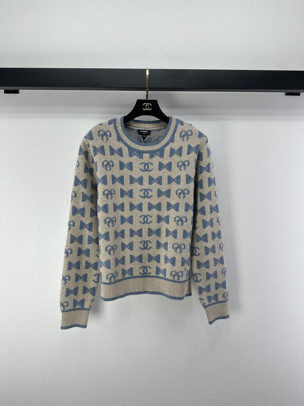 Chanel 2025 Pull en maille nœud double C Cachemire 329230