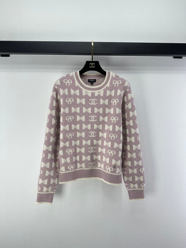 Chanel 2025 Pull en maille nœud double C Cachemire 329230