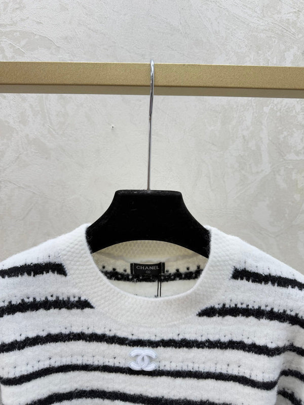 Chanel 2025 Pull Rayé Manches Longues Laine 727133