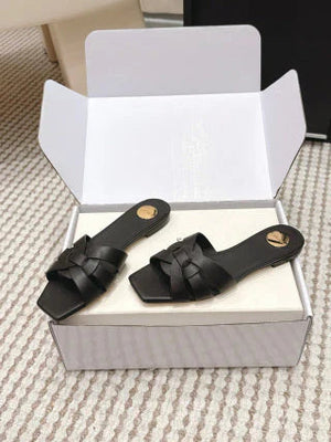 YSL 26ss Claquettes Plates Melody Stiletto en Cuir de Veau