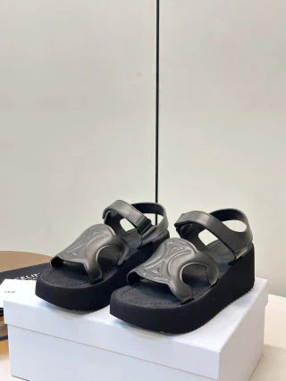 CL 26 Triomphe Platform Sandals Sheepskin 771077