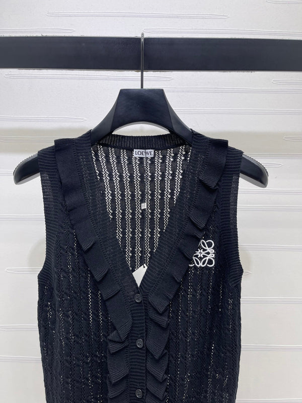 Loew Ruffled Knit V-neck Vest in Wool
