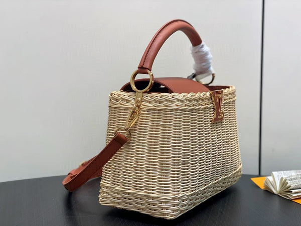 LV Capucines BB Top Handle in pelle di mucca e rattan HW