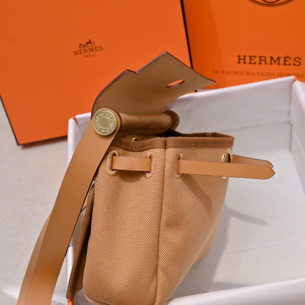 HM Mini Herbag Gold Buckle 20 Straw Canvas and Hunter Cowhide