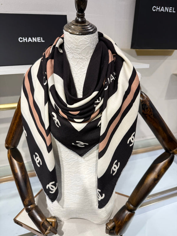 CC 2026 CC Logo Square Scarf Black Silk Cashmere 219223