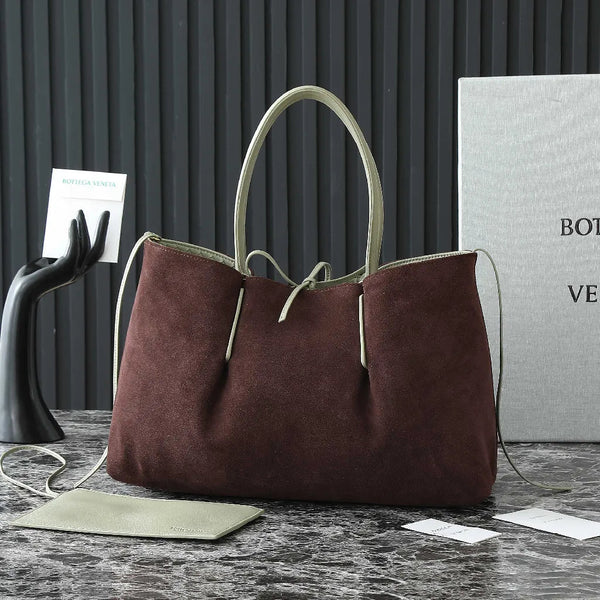 Borsa BV Pinacoteca 43 cm Pelle di vitello intrecciata travertino e pelle scamosciata