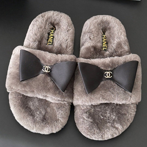 CC 2026 Bow Furry Slippers Wool 128278