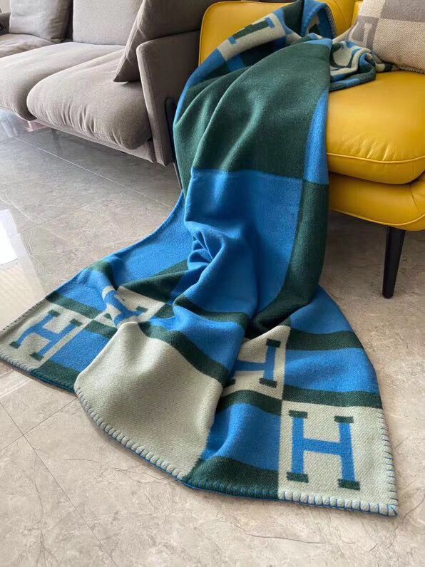 HM Avalon Throw Blanket Emeraude Wool Cashmere