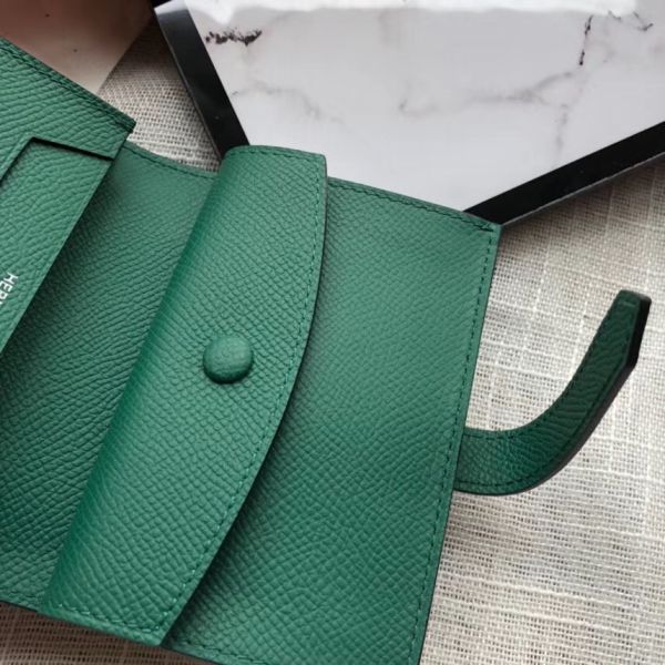 Portafoglio mini HM Bearn da 10 cm in pelle Epsom Vert Vertigo