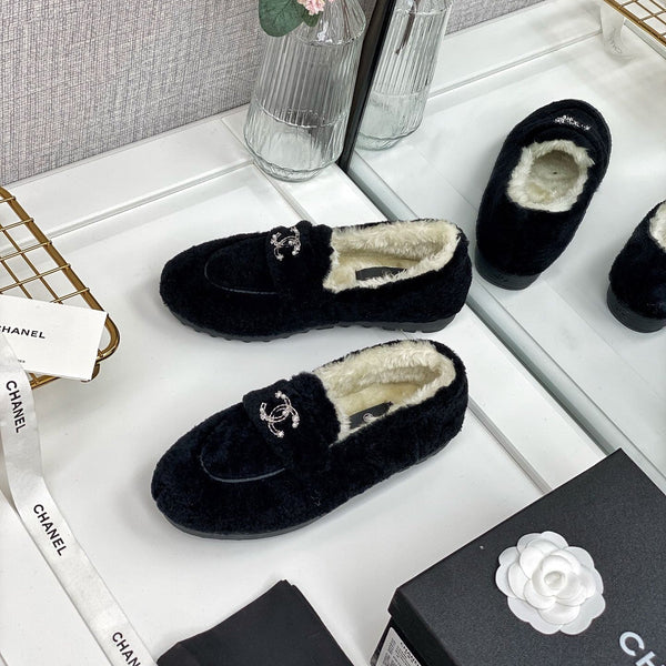 CC 26FW Shearling-Lined Loafers Brown 162272