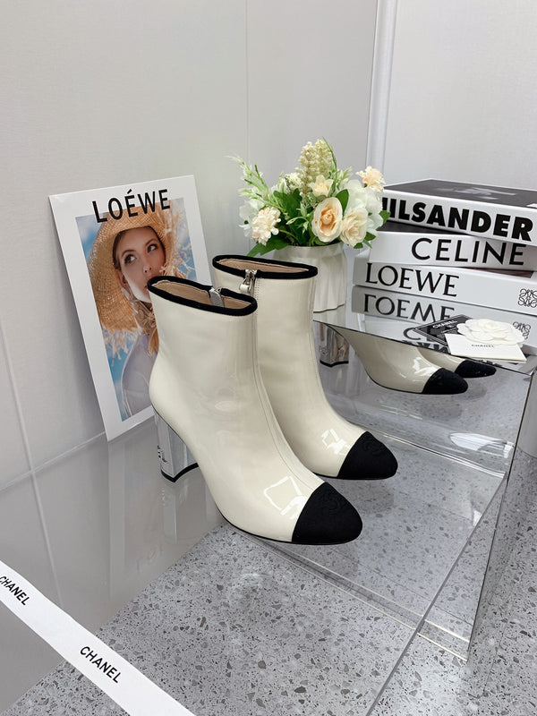CC 2026 Bicolor Cap-Toe Boots 85mm Patent Leather 162120