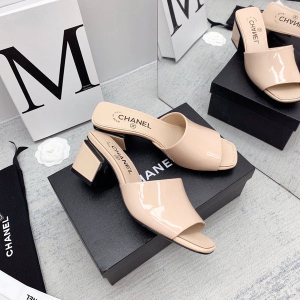 CC 26s Mules Sandals 4.5cm Patent Leather 162898