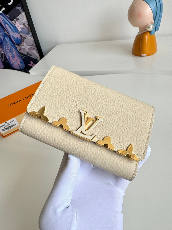 LV Capucines Compact Wallet Taurillon & Cowhile GHW