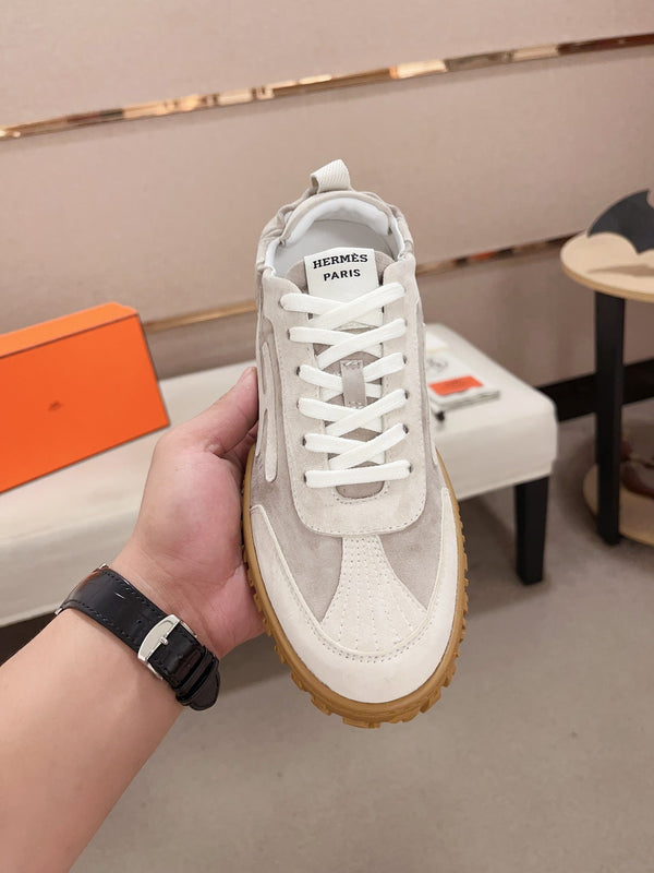 Sneaker Jet da uomo HM in pelle scamosciata di vacchetta 525136