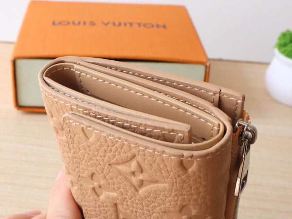 Portafoglio pilota LV Monogram in pelle di mucca Taurillon granata