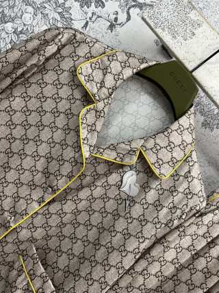 Gucci 25 Set Gray Polyester Fiber